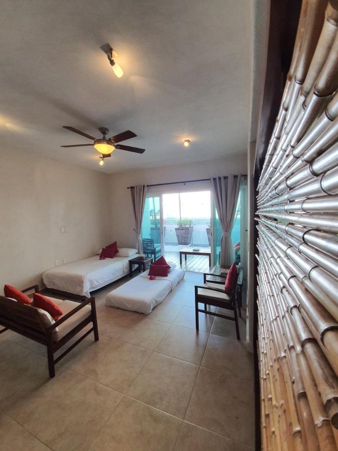 Lydmar Boutique Hotel ซีฮัวตาเนโค ภายนอก รูปภาพ