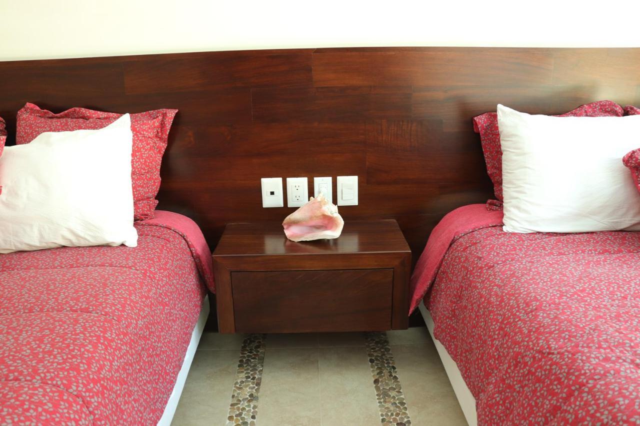 Lydmar Boutique Hotel ซีฮัวตาเนโค ภายนอก รูปภาพ